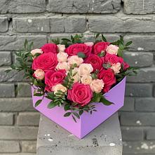Цветочная композиция из Розы в коробке в Нерчинске