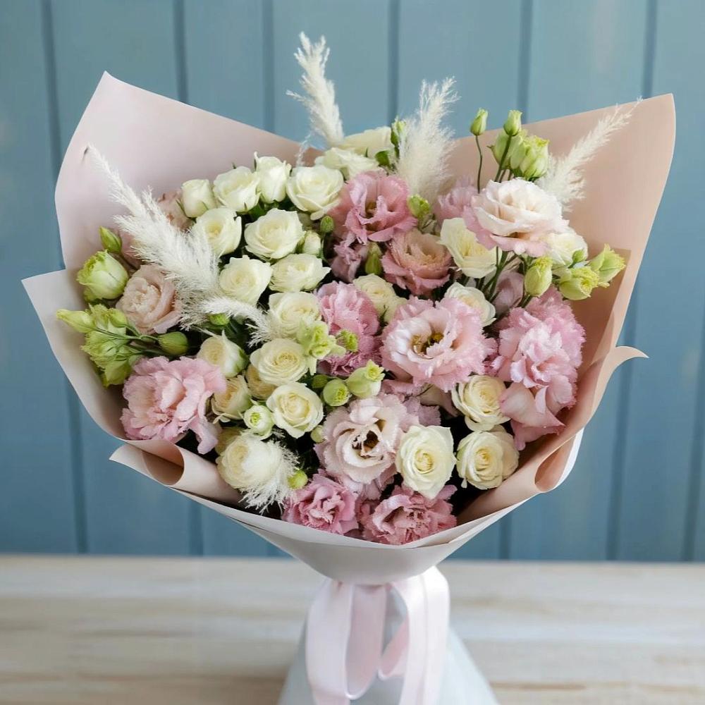 Букет цветов из: Альстромерии и Розы в Нерчинске