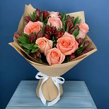 Букет цветов из:  Розы и Альстромерии #REPLACE_PRED# Нерчинске