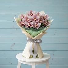 Букет цветов из:  Орхидеи и Розы в Нерчинске