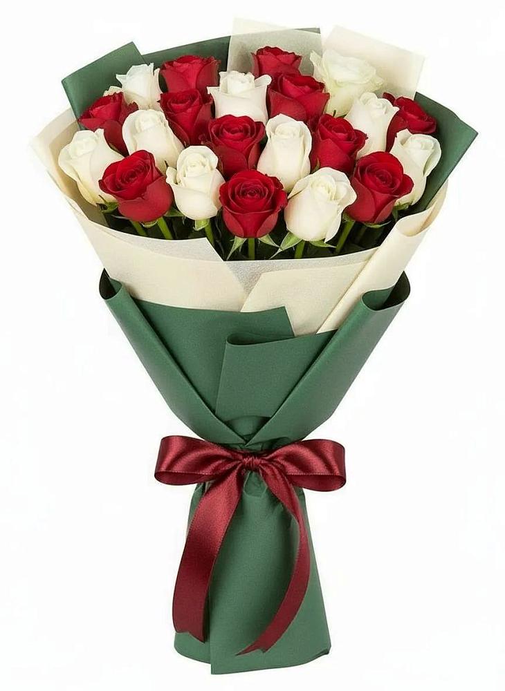 Букет Микс из красных и белых роз в Нерчинске