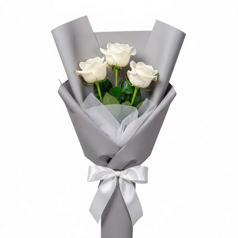 Букет 3 белые розы в Нерчинске