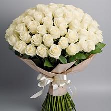 Букет 101 беля роза Белоснежка в Нерчинске
