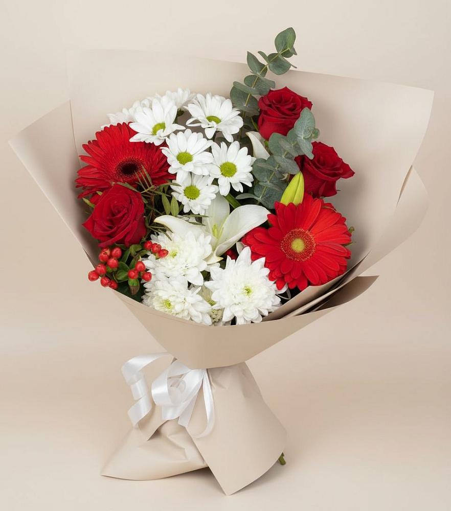 Букет цветов из: Розы, Хризантемы, Герберы и Лилии в Нерчинске
