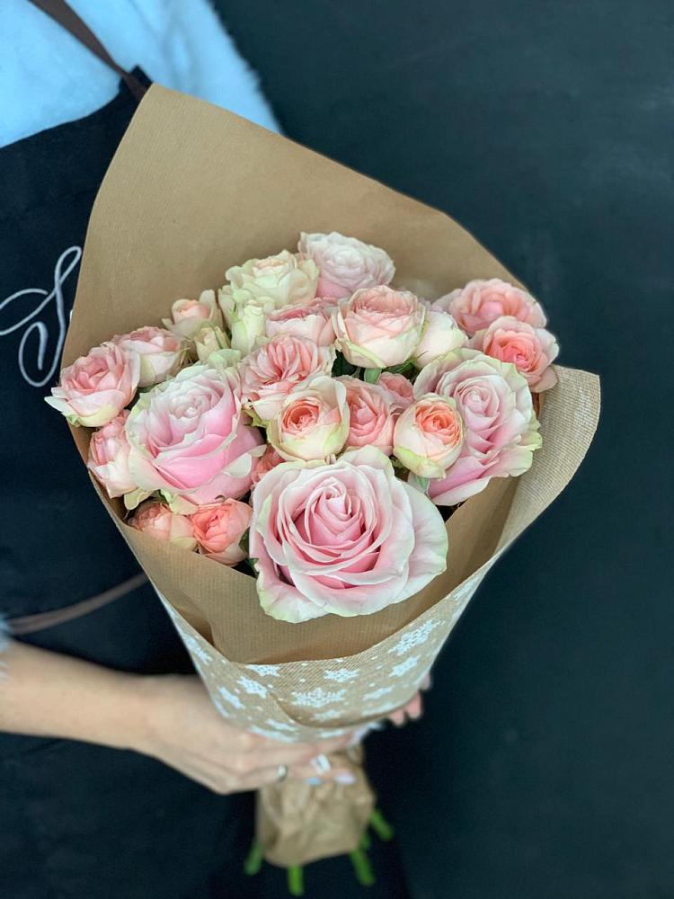 Букет цветов из: Хризантемы и Розы в Нерчинске